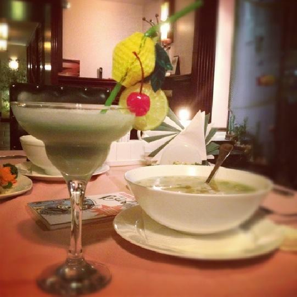 Ресторанный сервис бронирования столиков menu-rest.com - Интерьер ресторана "Синяя Река"