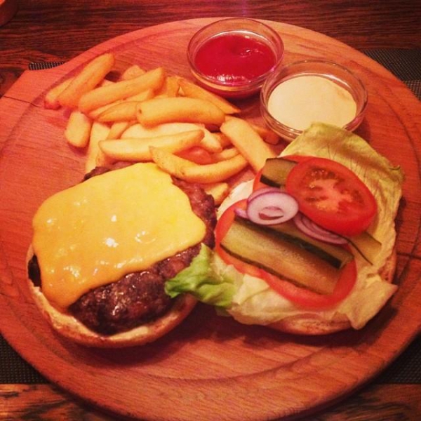 Ресторанный сервис бронирования столиков menu-rest.com - Интерьер ресторана "Буффало"