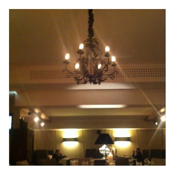 Ресторанный сервис бронирования столиков menu-rest.com - Интерьер ресторана "Жукоvка"