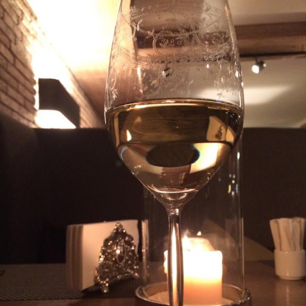 Ресторанный сервис бронирования столиков menu-rest.com - Интерьер ресторана "Жукоvка"