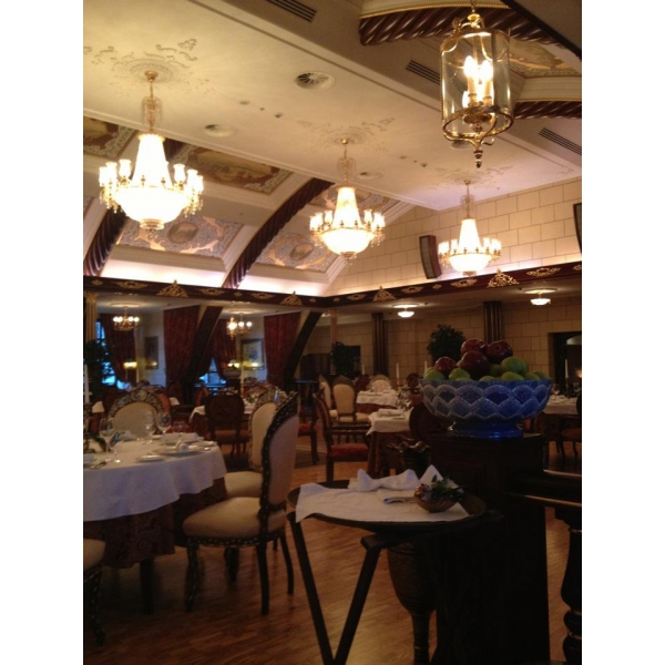 Ресторанный сервис бронирования столиков menu-rest.com - Интерьер ресторана "FARSI"