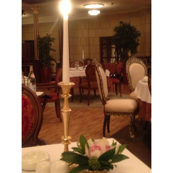 Ресторанный сервис бронирования столиков menu-rest.com - Интерьер ресторана "FARSI"