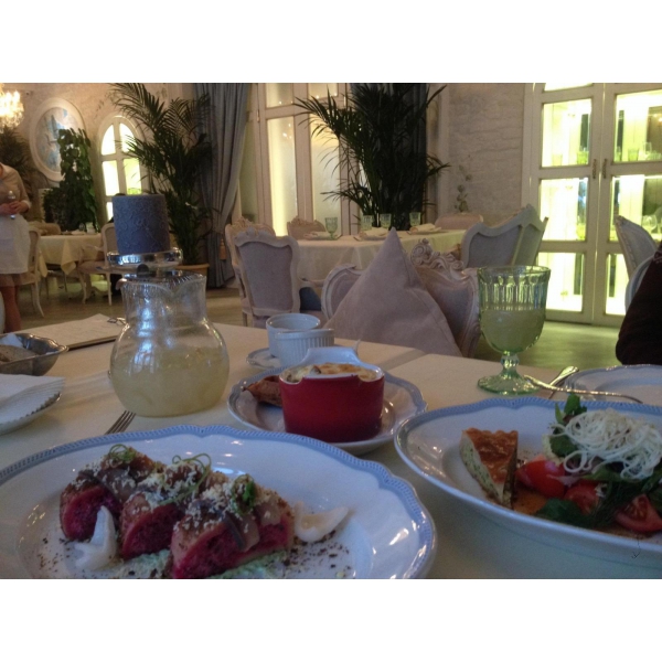 Ресторанный сервис бронирования столиков menu-rest.com - Интерьер ресторана "Московское небо"