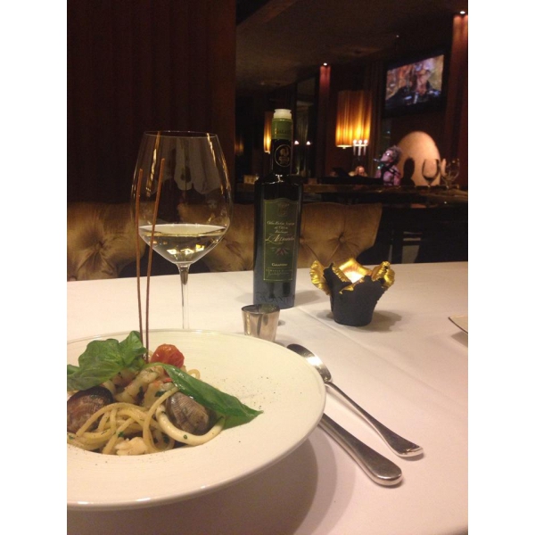 Ресторанный сервис бронирования столиков menu-rest.com - Интерьер ресторана "Calvados"