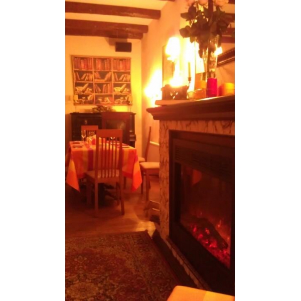 Ресторанный сервис бронирования столиков menu-rest.com - Интерьер ресторана "Лунный дворик"