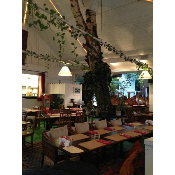 Ресторанный сервис бронирования столиков menu-rest.com - Интерьер ресторана "Веранда у Дачи"