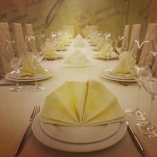 Ресторанный сервис бронирования столиков menu-rest.com - Интерьер ресторана "Брюсофф"