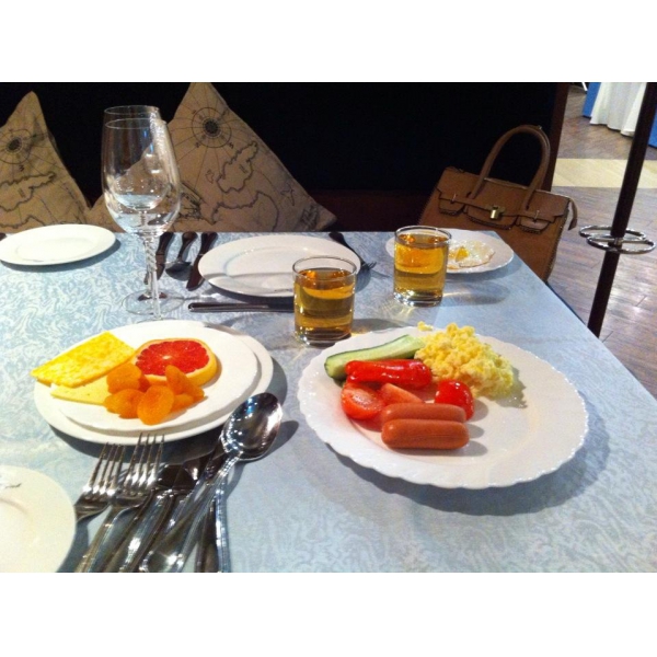 Ресторанный сервис бронирования столиков menu-rest.com - Интерьер ресторана "Михаил Светлов"