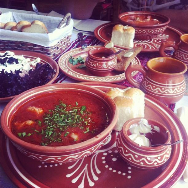 Ресторанный сервис бронирования столиков menu-rest.com - Интерьер ресторана "Диканька"