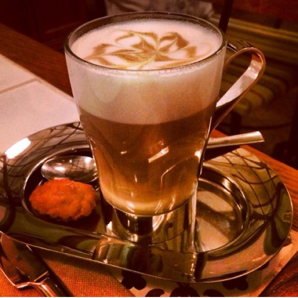 Ресторанный сервис бронирования столиков menu-rest.com - Интерьер ресторана "Пестово"