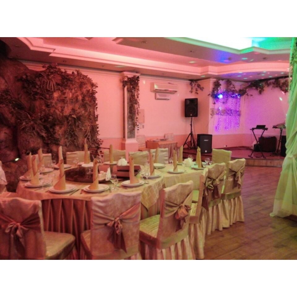 Ресторанный сервис бронирования столиков menu-rest.com - Интерьер ресторана "КУРА"