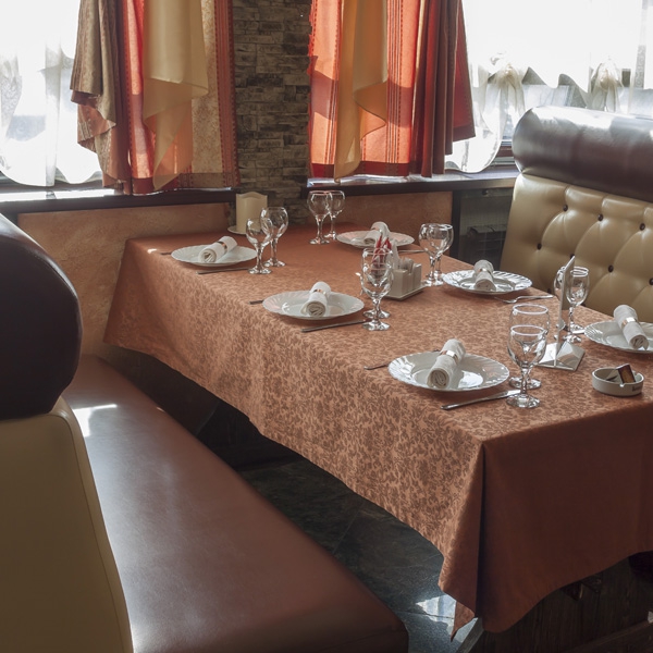 Ресторанный сервис бронирования столиков menu-rest.com - Интерьер ресторана "Вечная Пятница"