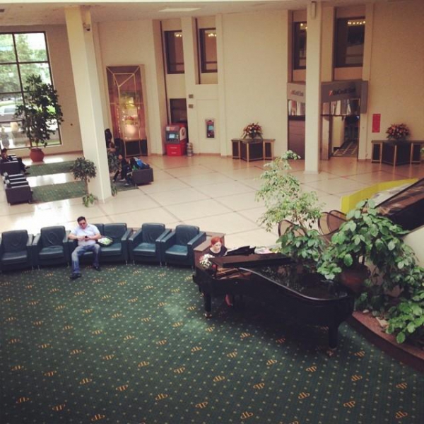 Ресторанный сервис бронирования столиков menu-rest.com - Интерьер ресторана "Talk of the town"