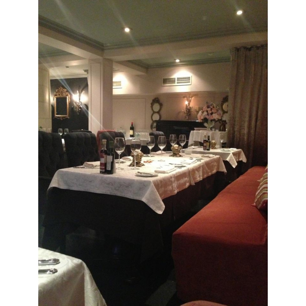 Ресторанный сервис бронирования столиков menu-rest.com - Интерьер ресторана "Accenti"