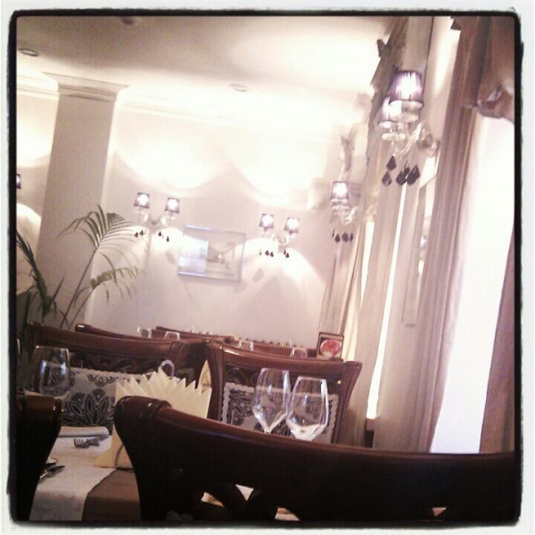 Ресторанный сервис бронирования столиков menu-rest.com - Интерьер ресторана "Ecle"