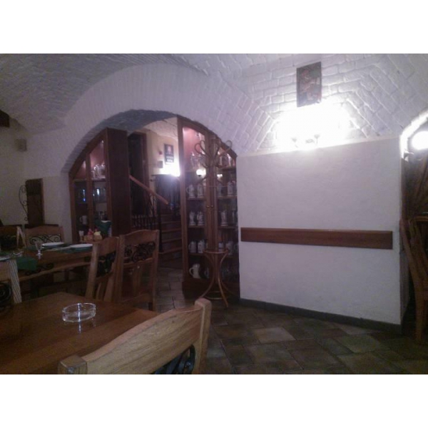 Ресторанный сервис бронирования столиков menu-rest.com - Интерьер ресторана "За пивОм"