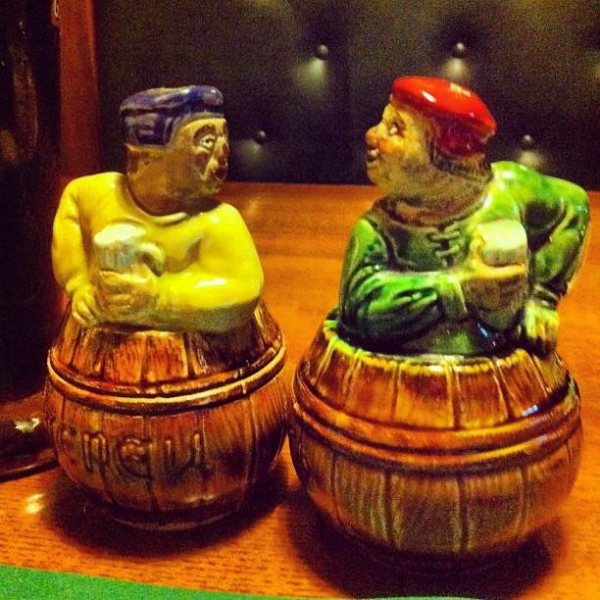 Ресторанный сервис бронирования столиков menu-rest.com - Интерьер ресторана "За пивОм"