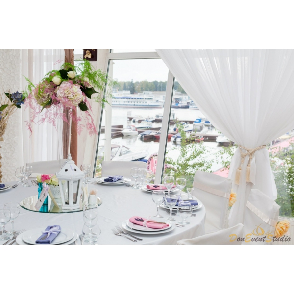 Ресторанный сервис бронирования столиков menu-rest.com - Интерьер ресторана "Don David"