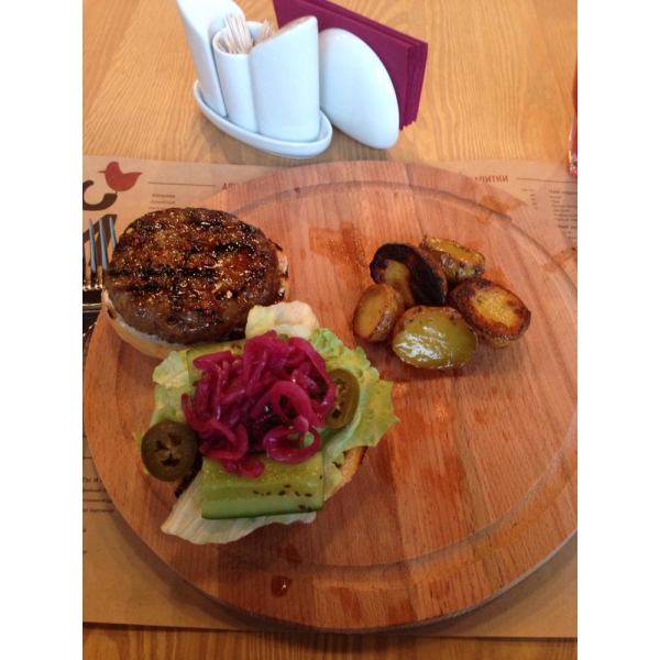 Ресторанный сервис бронирования столиков menu-rest.com - Интерьер ресторана "Вежливый лось"