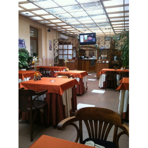 Ресторанный сервис бронирования столиков menu-rest.com - Интерьер ресторана "На Знаменке"