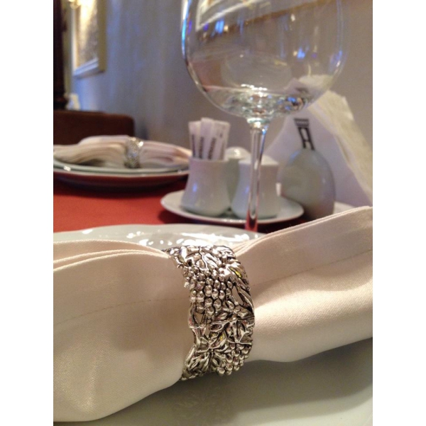 Ресторанный сервис бронирования столиков menu-rest.com - Интерьер ресторана "Авлабар"