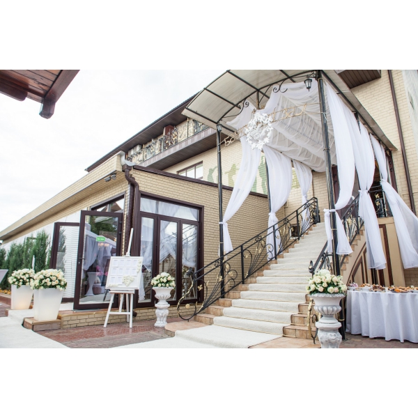 Ресторанный сервис бронирования столиков menu-rest.com - Интерьер ресторана "Марфино"