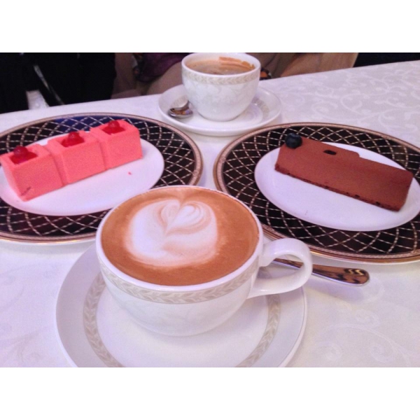 Ресторанный сервис бронирования столиков menu-rest.com - Интерьер ресторана "Celentano"