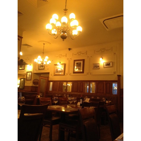 Ресторанный сервис бронирования столиков menu-rest.com - Интерьер ресторана "GOODMAN"