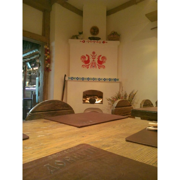 Ресторанный сервис бронирования столиков menu-rest.com - Интерьер ресторана "Довбуш"