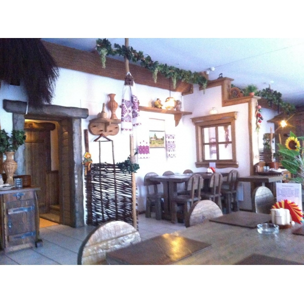 Ресторанный сервис бронирования столиков menu-rest.com - Интерьер ресторана "Довбуш"