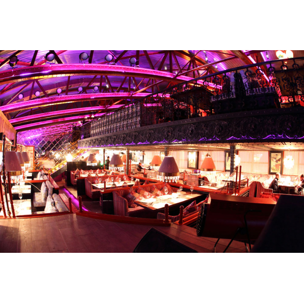 Ресторанный сервис бронирования столиков menu-rest.com - Интерьер ресторана "Бакинский бульвар"