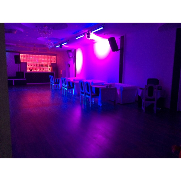 Ресторанный сервис бронирования столиков menu-rest.com - Интерьер ресторана "Garnet Club"