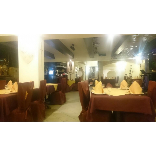 Ресторанный сервис бронирования столиков menu-rest.com - Интерьер ресторана "Чаша Грааля"