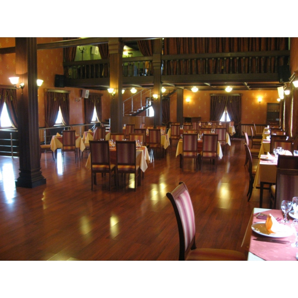 Ресторанный сервис бронирования столиков menu-rest.com - Интерьер ресторана "Репин"