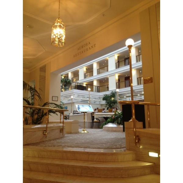 Ресторанный сервис бронирования столиков menu-rest.com - Интерьер ресторана "Aurora"