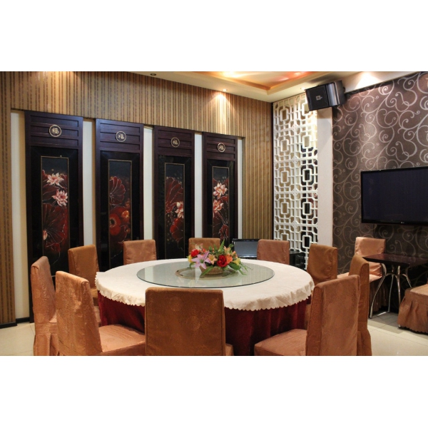 Ресторанный сервис бронирования столиков menu-rest.com - Интерьер ресторана "9 Драконов"