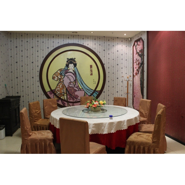 Ресторанный сервис бронирования столиков menu-rest.com - Интерьер ресторана "9 Драконов"