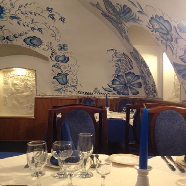 Ресторанный сервис бронирования столиков menu-rest.com - Интерьер ресторана "Разгуляй"