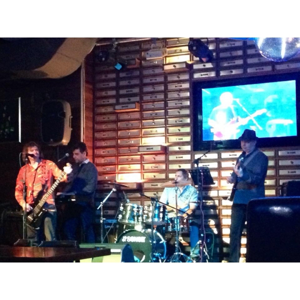 Ресторанный сервис бронирования столиков menu-rest.com - Интерьер ресторана "Бюрократъ"