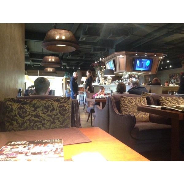 Ресторанный сервис бронирования столиков menu-rest.com - Интерьер ресторана "Quattro Camini"