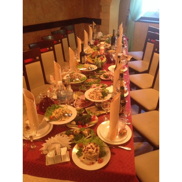 Ресторанный сервис бронирования столиков menu-rest.com - Интерьер ресторана "на Востоке"