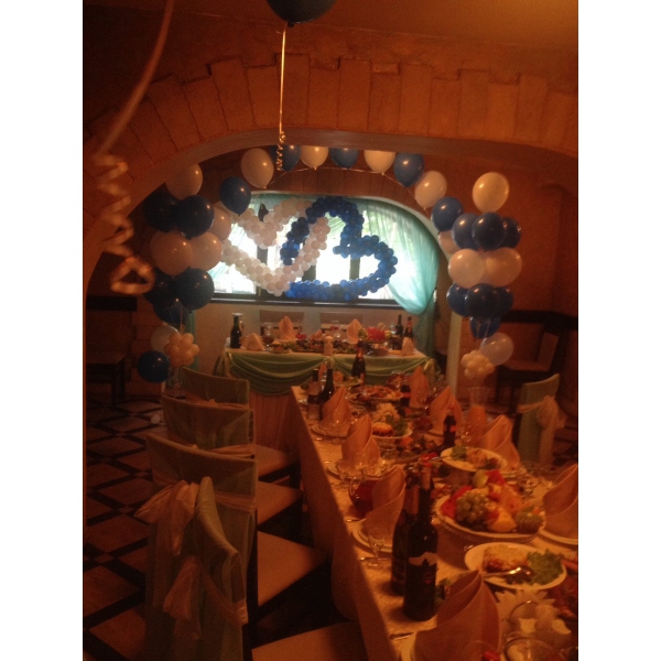 Ресторанный сервис бронирования столиков menu-rest.com - Интерьер ресторана "на Востоке"