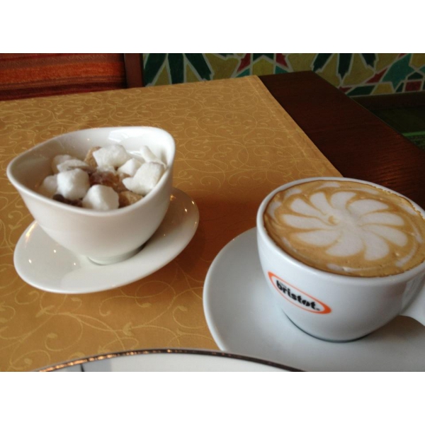 Ресторанный сервис бронирования столиков menu-rest.com - Интерьер ресторана "Фавори"