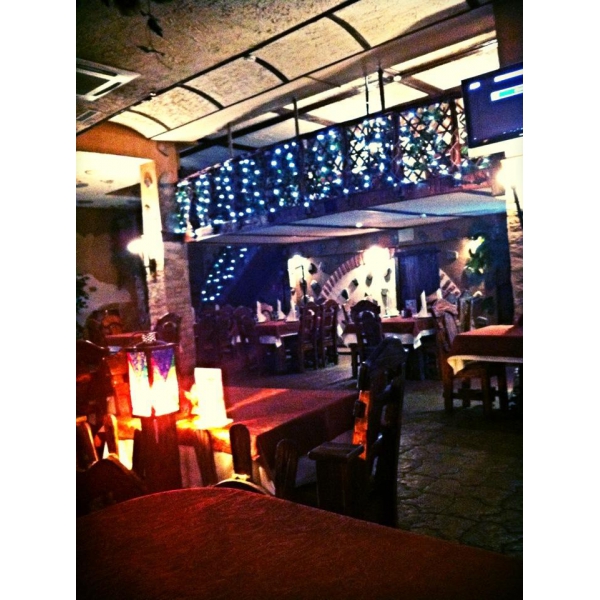 Ресторанный сервис бронирования столиков menu-rest.com - Интерьер ресторана "Амазония"