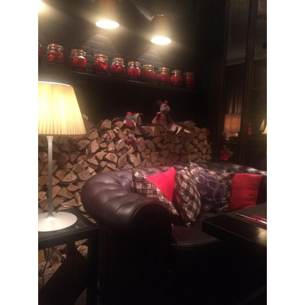 Ресторанный сервис бронирования столиков menu-rest.com - Интерьер ресторана "PAULHOUSE"