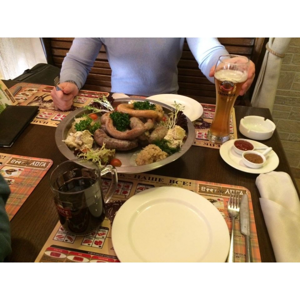 Ресторанный сервис бронирования столиков menu-rest.com - Интерьер ресторана "Beer-Лога"