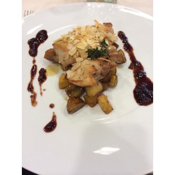 Ресторанный сервис бронирования столиков menu-rest.com - Интерьер ресторана "Real Food Restaurant"