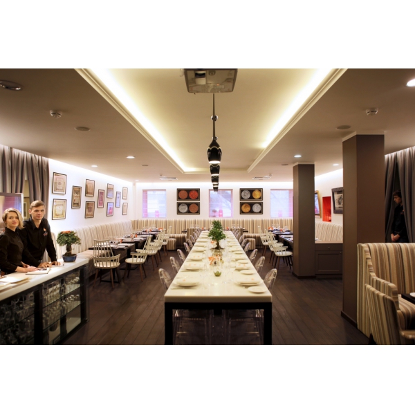 Ресторанный сервис бронирования столиков menu-rest.com - Интерьер ресторана "CINQ SENS"