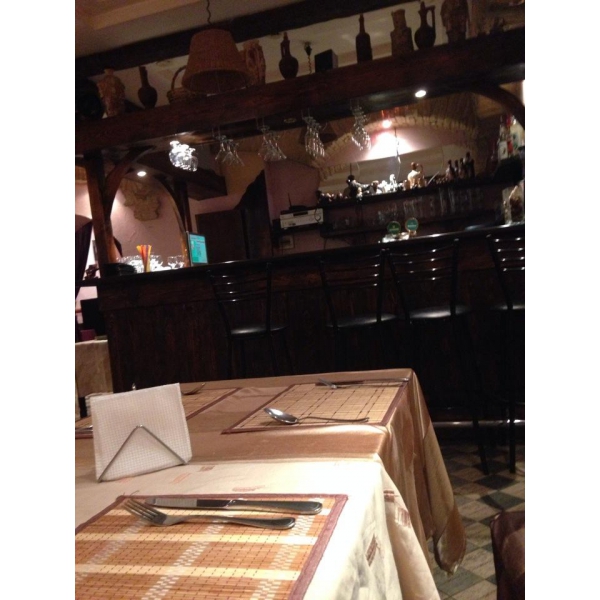 Ресторанный сервис бронирования столиков menu-rest.com - Интерьер ресторана "Анука"