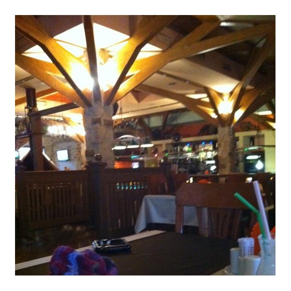 Ресторанный сервис бронирования столиков menu-rest.com - Интерьер ресторана "Ранчо"